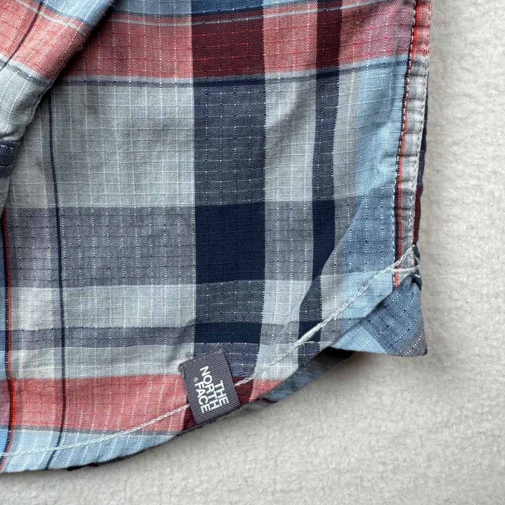 The North Face Men's Plaid Button Shirt L Ripstop‎ Red Blue Outdoor Hiking - Picture 4 of 7